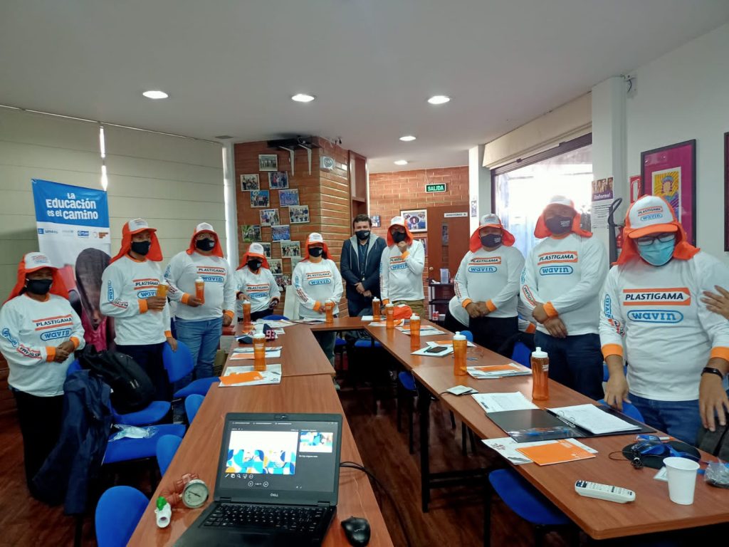 Plastigama Wavin y UNICEF capacitarán en temas de construcción para el retorno seguro a clases presenciales